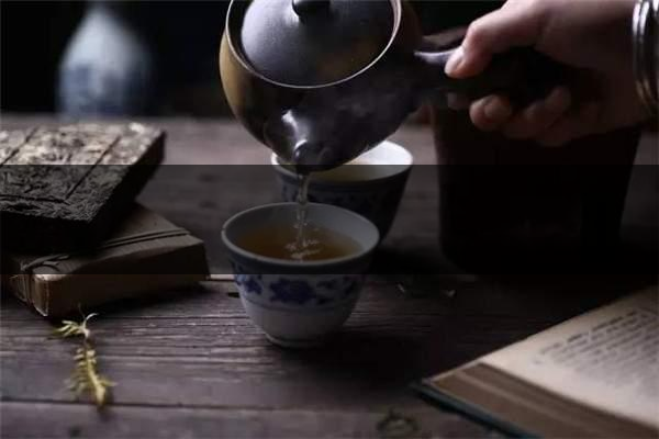 走入茶中，泡出自我-1-1