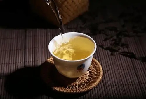 答應(yīng)我 晚飯后喝一杯普洱茶好嗎？