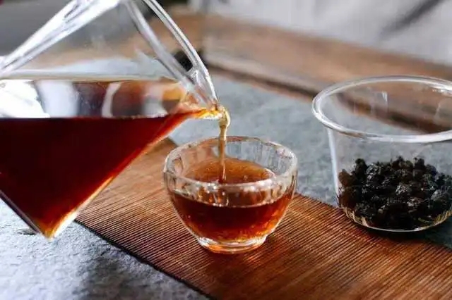 如何沖泡出一杯好喝的普洱茶來(lái)？