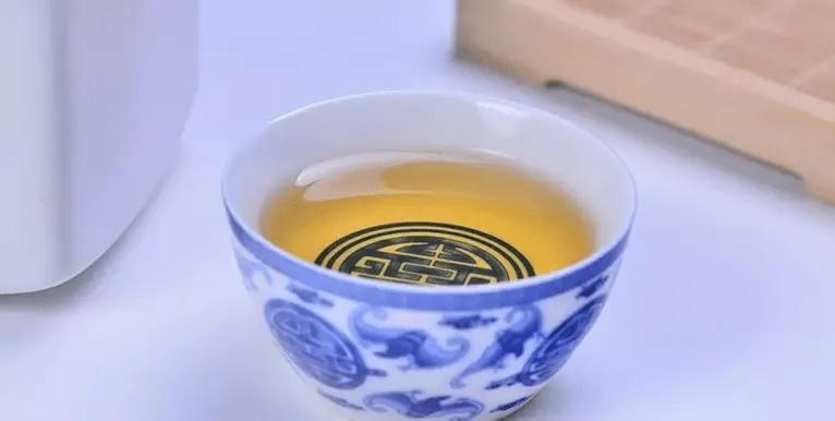 喝普洱茶時(shí)遇到怪味怎么辦？