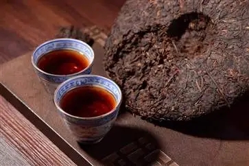 苦、澀味絕不是古樹(shù)普洱的霸氣，那也叫懂普洱茶，別逗了！