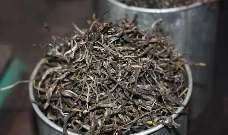 普洱茶中加入茶梗只是為了降低成本？