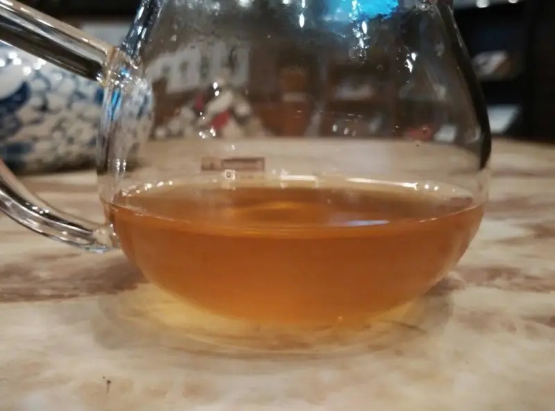 普洱茶湯冷卻后為何會變渾濁？