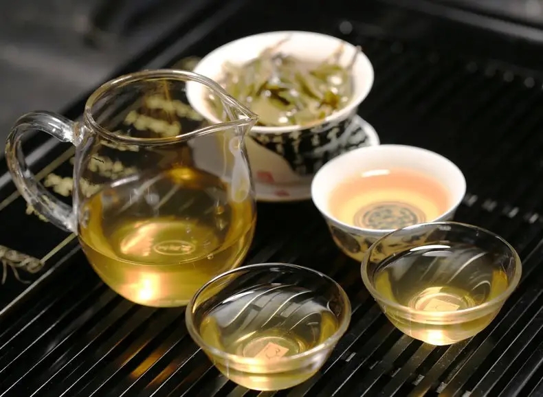 泡茶用什么水？礦泉水，純凈水還是自來水？老中醫(yī)的做法值得參考