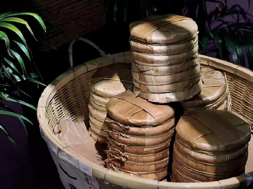 大廠出品”和“小作坊”的普洱茶，哪個更值得購買？