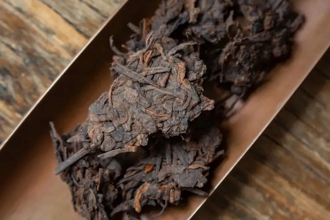 普洱熟茶可轉(zhuǎn)化多久？四個(gè)維度、四個(gè)時(shí)間段，演繹熟普”從女孩到女人”的蛻變